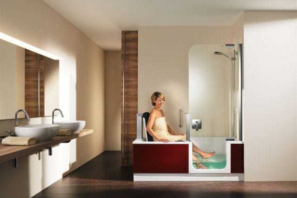 © Artweger
Besonders hervorgehoben wurden die Integration des Hebesitzes sowie die platzsparende und tiefe Sitzposition in der Badewanne.