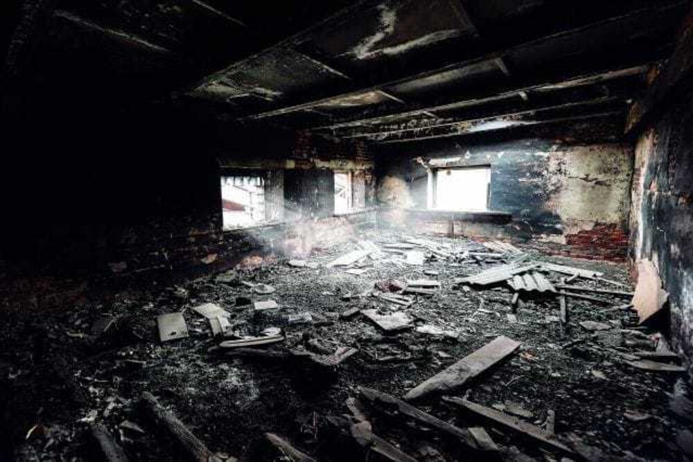 © Foto: Thinkstock
Die häufigsten Ausführungsfehler beim Brandschutz werden bei Abschottungen gemacht, dort wo Leitungen durch brandabschnittsbildende Bauteile geführt werden. Die Folgen können verheerend sein.