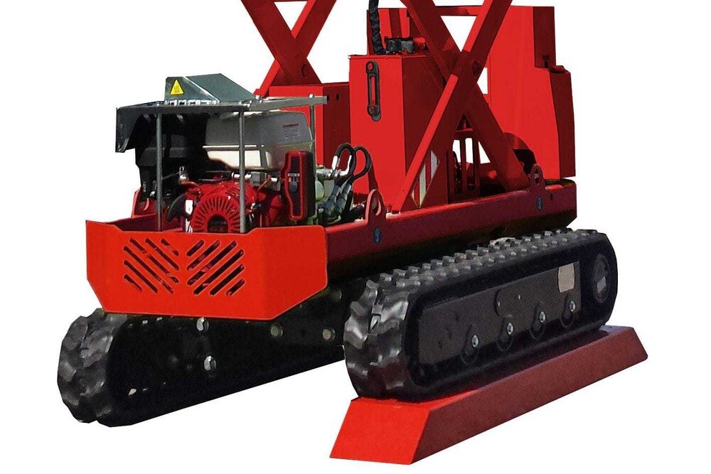© Dorn Lift GmbH
Neu am Markt: Produktreihe "Bibi" - Scheren-Arbeitsbühne auf Raupenfahrgestell des italienischen Herstellers Almac Neu am Markt: Produktreihe "Bibi" - Scheren-Arbeitsbühne auf Raupenfahrgestell des italienischen Herstellers Almac