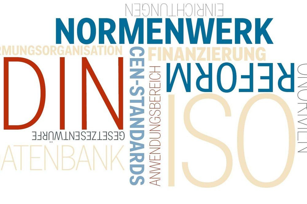 © Österreichische Bauzeitung
Kritik am Normenwesen ist in der Baubranche alltäglich, der neue Gesetzesentwurf lässt die Wogen allerdings ungewöhnlich hoch gehen. Kritik am Normenwesen ist in der Baubranche alltäglich, der neue Gesetzesentwurf lässt die Wogen allerdings ungewöhnlich hoch gehen.