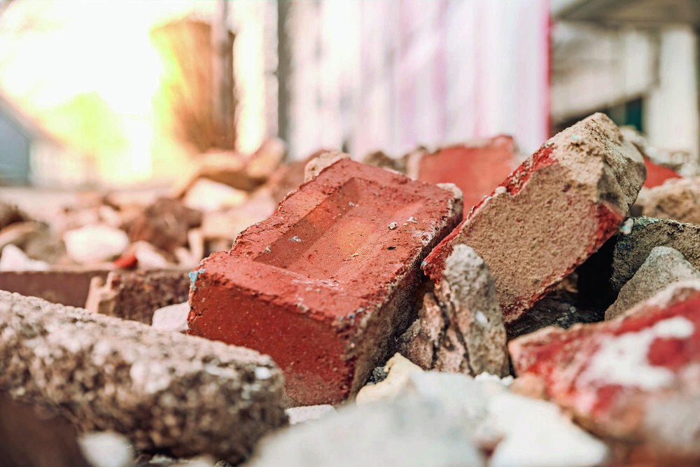 © Thinkstock
Nicht nur die Wiederverwertung, sondern das Schaffen hochwertiger Baustoffe durch Recycling ist das zentrale Thema der BRV-Fachtagung im kommenden Frühjahr. Nicht nur die Wiederverwertung, sondern das Schaffen hochwertiger Baustoffe durch Recycling ist das zentrale Thema der BRV-Fachtagung im kommenden Frühjahr.