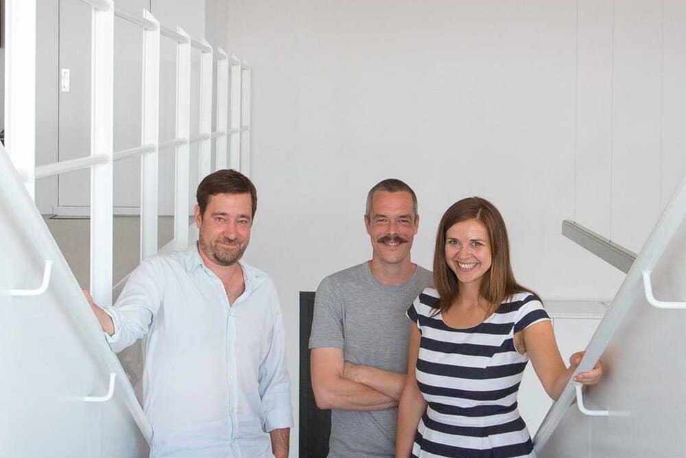 © Larry R. Williams