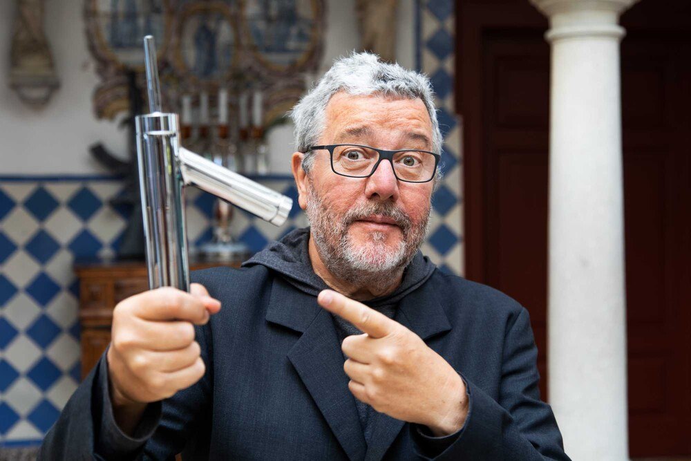 © Alex Dwyer for AXOR
Philippe Starck feiert 25 Jahre Zusammenarbeit mit Axor. Philippe Starck feiert 25 Jahre Zusammenarbeit mit Axor.