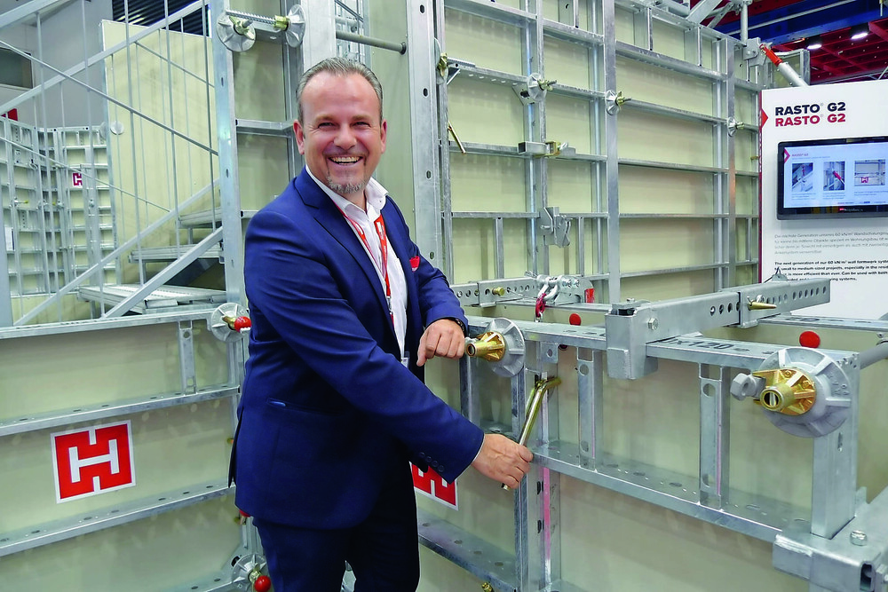 © Meßner
Gerald Schönthaler hat gut lachen: Hünnebeck geht es gut. Gerald Schönthaler hat gut lachen: Hünnebeck geht es gut.