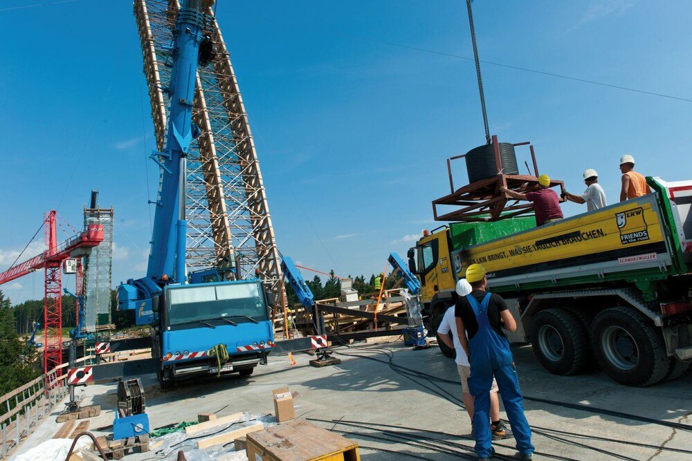 © Asfinag
Die Asfinag nimmt den Baustellenbetrieb schrittweise wieder auf. Die Asfinag nimmt den Baustellenbetrieb schrittweise wieder auf.