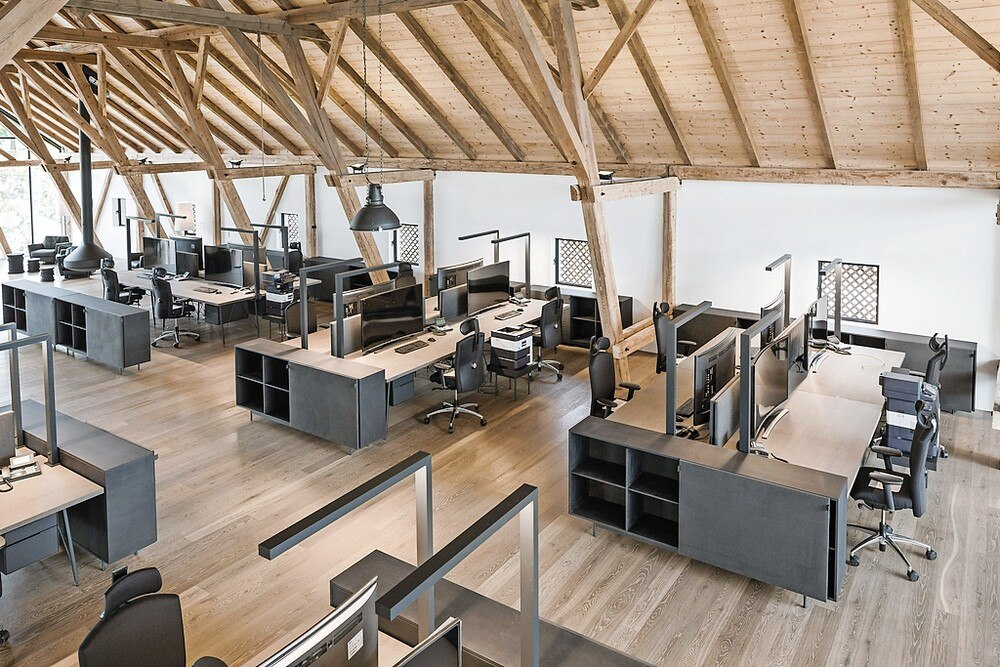 © Webhofer
Sieger Kategorie Objekt 2017: Brummer Thermo Logistik, Neuburg am Inn (D). Einreicher + Planung: Gogl Architekten; Ausführung: Tischlerei Hofer Sieger Kategorie Objekt 2017: Brummer Thermo Logistik, Neuburg am Inn (D). Einreicher + Planung: Gogl Architekten; Ausführung: Tischlerei Hofer