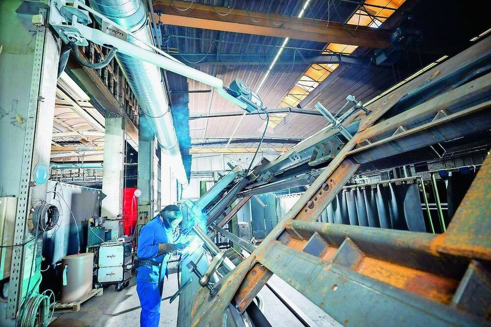 © EWM Emissionsarme Schweißprozesse reduzieren die Belastung.