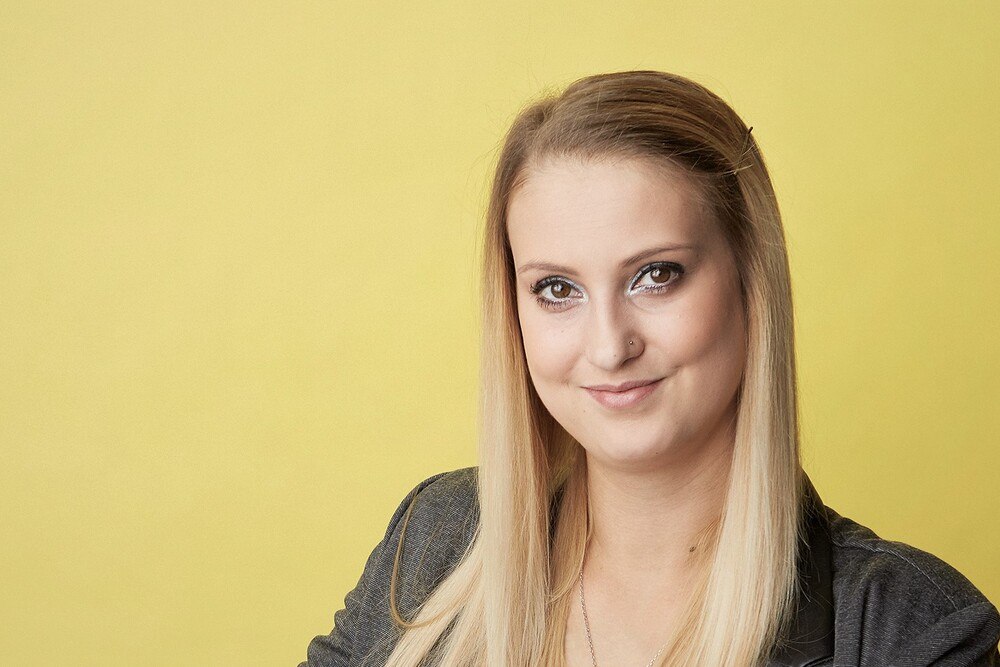 © Kaun, die Tischlerin
Caroline Fraundorfer ist bereits seit mehreren Jahren im Kundenservice bei "Kaun, die Tischlerin" tätig. Tischlerin Caroline Fraundorfer