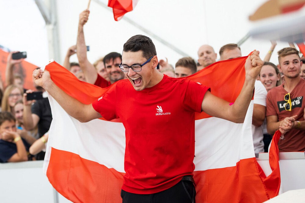 © Skills Austria/Florian Wieser
Die Besten der Besten bei AustrianSkills qualifizieren sich auch für die EuroSkills und WorldSkills.
Die Besten der Besten bei AustrianSkills qualifizieren sich auch für die EuroSkills und WorldSkills.