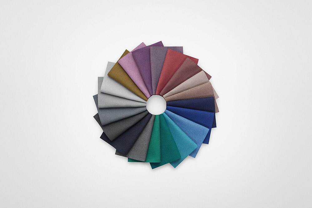 © Kvadrat
Die neue Sport-Kollektion von Quadrat, entworfen von Designerin Patricia Urquiola
Stoffvarianten