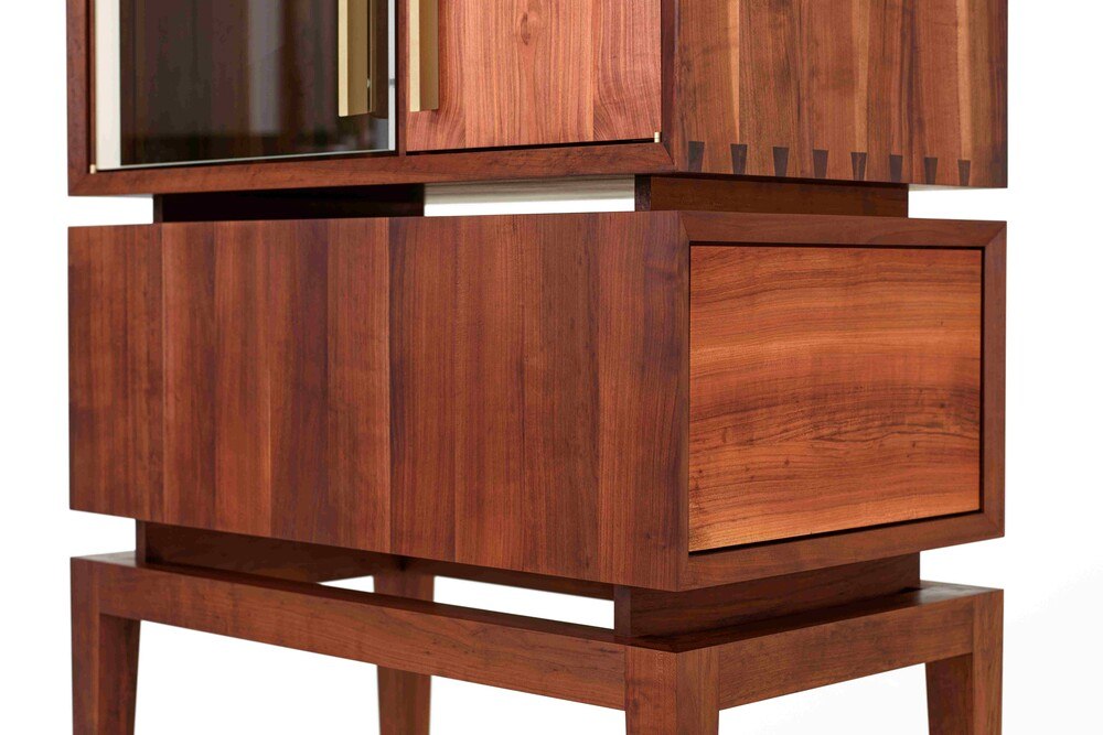 © Florian Lierzer
Das Meisterstück von Julia Stangl vereint massives Holz mit filigranem Design.
Meisterstück Stangl