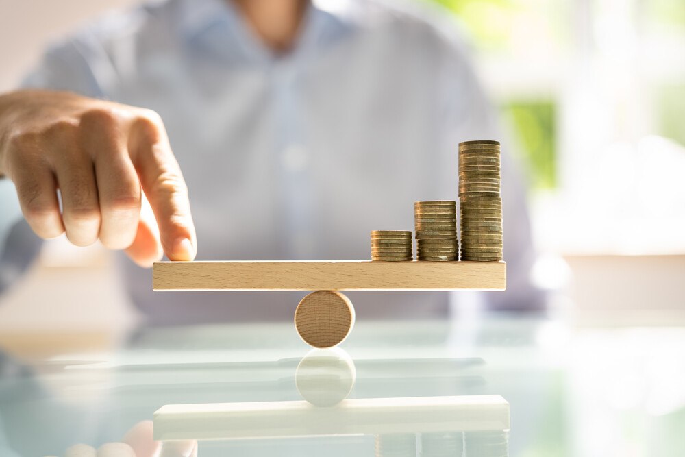 © AndreyPopov / iStock / Getty Images Plus
Investitionen in neue Maschinen bergen immer auch Risken. Mit dem Förderprogramm „Test Before Invest“ können KMU digitale Technologien direkt im Betrieb ausprobieren und dabei auf das Knowhow von Expert*innen zurückgreifen.
ob sich investitionen lohnen