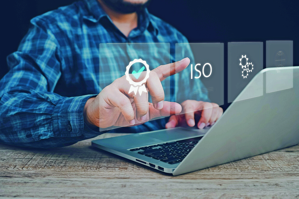 © Anucha Tiemsom / iStock / Getty Images Plus via Getty Images Vergabeverfahren wird genau studiert