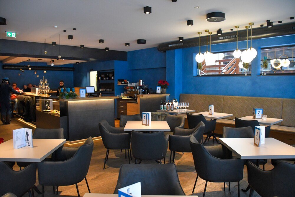 © Lech Bergbahnen AG
Bistro Mila im Zentrum von Lech.
Innenansicht des Bistros