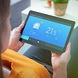 © simpson33/iStock/Getty Images Plus via Getty Images Smart-Steuerung für Einfamilienhaus