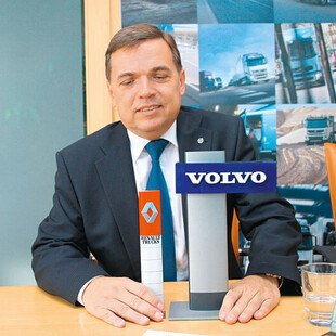 © Dittrich Herbert Spiegel geht: Die Integration der Lkw-Marken Volvo und Renault unter einem Dach verlief bislang personell nicht unbedingt friktionsfrei.