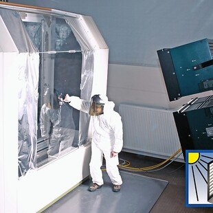 © ift Rosenheim Prüfung der lichttechnischen Eigenschaften gemäß EN 14500 und des gtotal-Wertes von Verschattungen und Sonnenschutzsystemen unter der künstlichen Sonne auf dem Prüfstand des ift Rosenheim