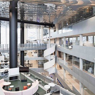 © MAIPLATZ Fotografie MetallArt Spindeltreppe