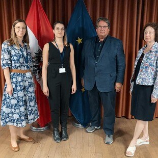 © GBH V. l. Alice Wagner (Arbeiterkammer, Büro Brüssel), Beate Gassner (Österreichischer Gewerkschaftsbund), Josef Muchitsch (Gewerkschaft Bau-Holz) und Susanne Wixforth (Deutscher Gewerkschaftsbund)