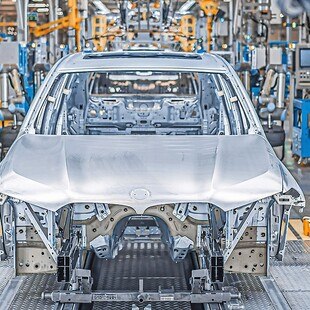 © BMW Group BMW Karosserie im Produktionswerk