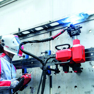 digitale Unterstützung von Schweißdaten-Systemen