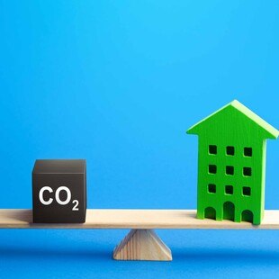 © iStock / Getty Images Plus / Andrii Yalanskyi Die Expert*innen von Branchenradar Martanalyse sehen das Ziel der Klimaneutralität im Gebäudesektor in weiter Ferne.