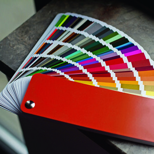 © flyparade / iStock / Getty Images Plus via Getty Images Farbfächer