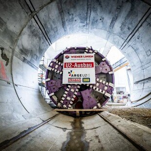 Tunnelvortriebsmaschine "Debohra" im Einsatz in Wien.