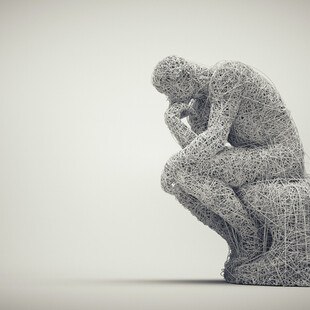 © Mihaela Rosu iStock / Getty Images Plus Nachdenkliche Statue einer Person